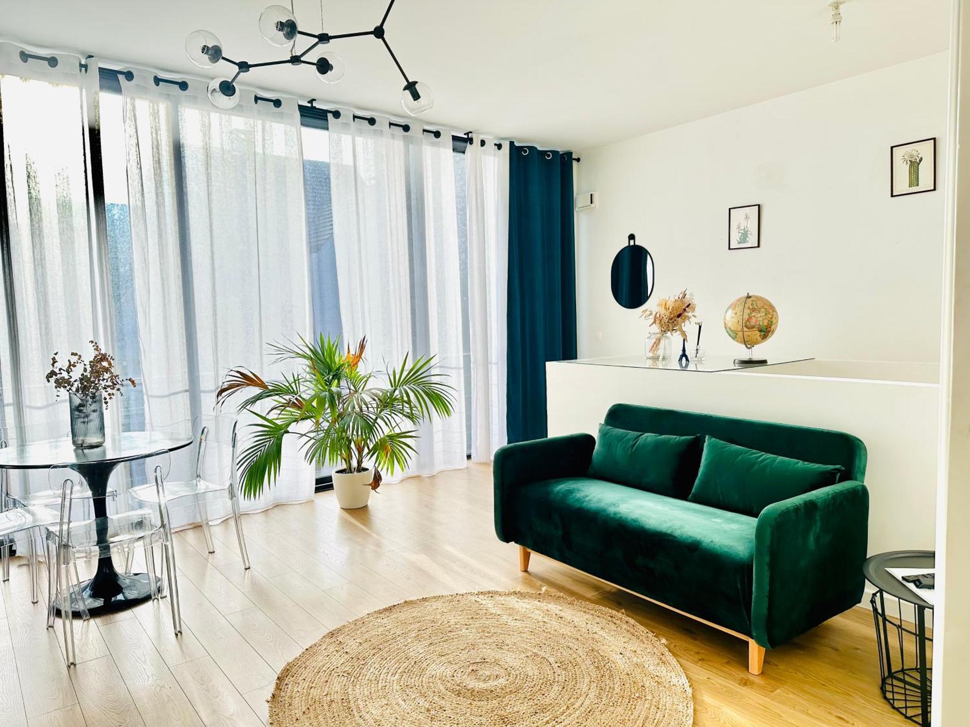 Maison 50 M2, A 5 Minutes De Paris Et Ideal Pour Disney Монтрёй Экстерьер фото